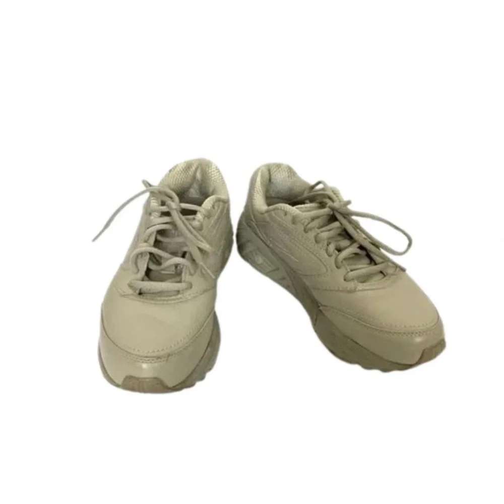 Brooks addiction walker shoes size 7.5 comfort